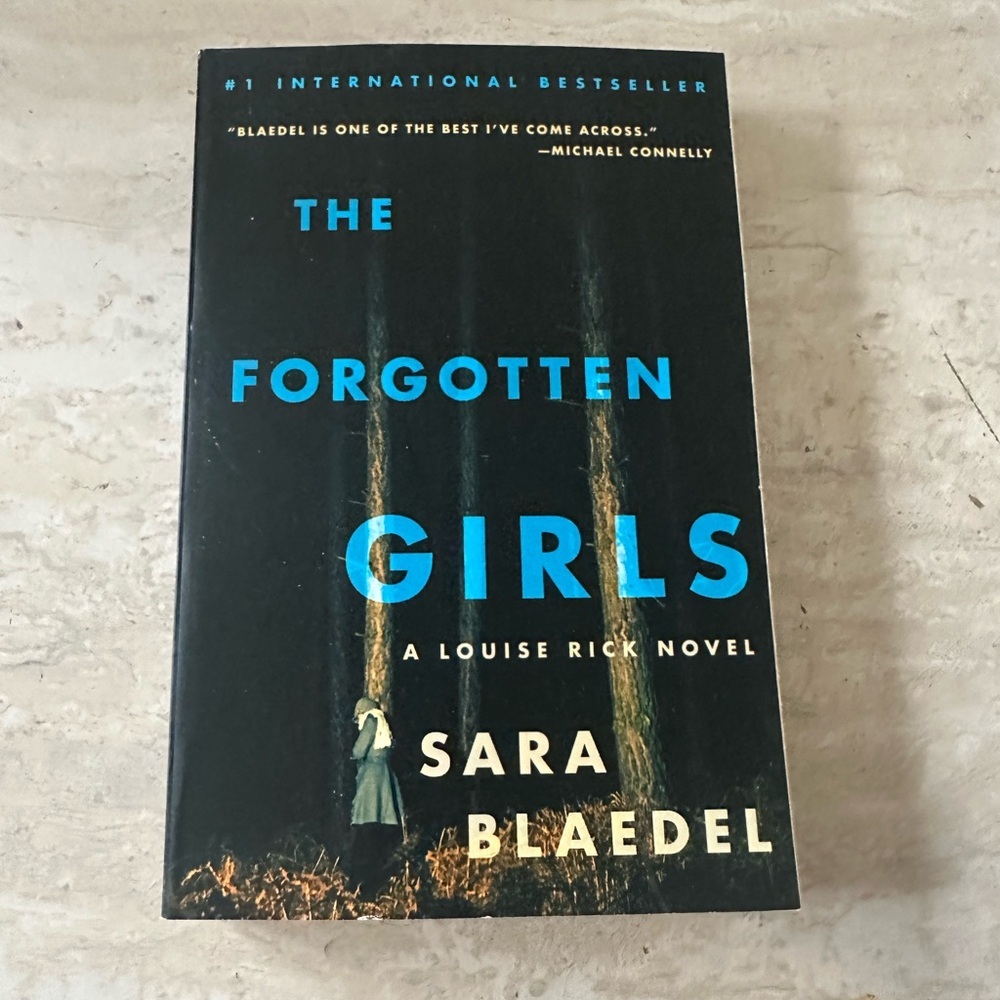 The Forgotten Girls - Sara Blaedel-paperback book